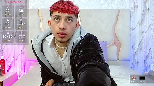 Axel tay online show from December 5, 11:41 am