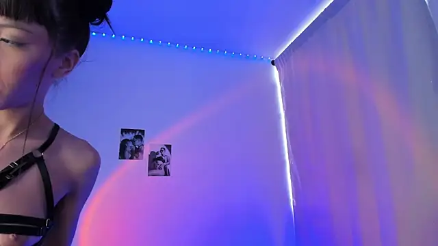 GABBYMORGAN online show from March 9, 12:09 pm