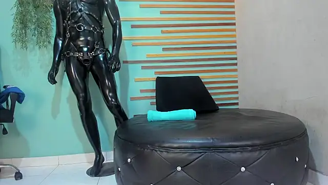 Snapshot of cristal_antoni chatting on February 15, 2:11 pm cristal antoni online show from February 15, 2:11 pm