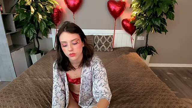 Snapshot of AnnaElys chatting on February 14, 11:42 am AnnaElys online show from February 14, 11:42 am