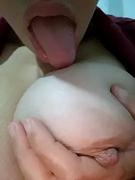 nonalona199999 online show from March 9, 2:39 am