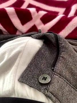 Snapshot of BCFZD chatting on November 11, 11:21 am BCFZD online show from November 11, 11:21 am