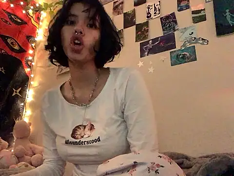 Rubyred2369 online show from January 24, 12:20 am