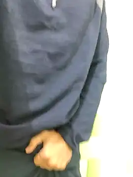 Snapshot of TOPMOON001 chatting on January 7, 7:49 pm TOPMOON001 online show from January 7, 7:49 pm