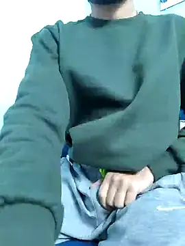 Snapshot of TOPMOON001 chatting on February 1, 12:16 pm TOPMOON001 online show from February 1, 12:16 pm