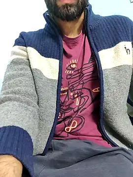 Snapshot of TOPMOON001 chatting on March 5, 11:49 am TOPMOON001 online show from March 5, 11:49 am