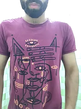 Snapshot of TOPMOON001 chatting on October 12, 7:02 pm TOPMOON001 online show from October 12, 7:02 pm