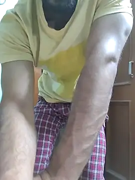 TOPMOON001 online show from April 20, 7:48 pm