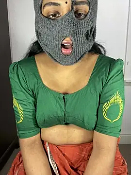 Snapshot of ArathyNambyarMallu chatting on February 4, 10:10 am ArathyNambyarMallu online show from February 4, 10:10 am