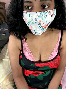 Snapshot of ArathyNambyarMallu chatting on October 8, 4:37 pm ArathyNambyarMallu online show from October 8, 4:37 pm