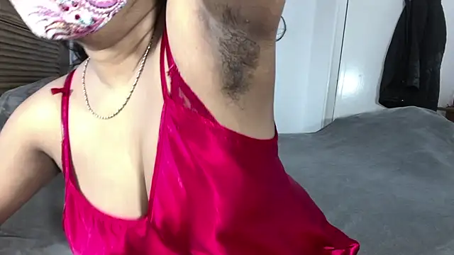 Snapshot of ArathyNambyarMallu chatting on December 3, 11:19 am ArathyNambyarMallu online show from December 3, 11:19 am