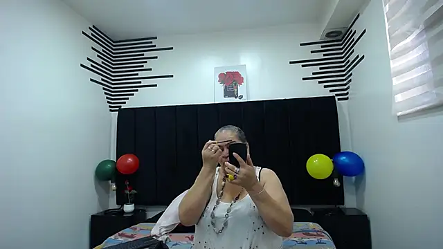 VickyBoobss online show from November 11, 12:38 pm