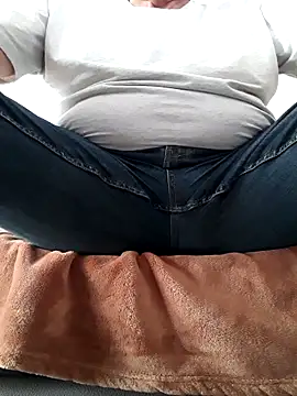 Snapshot of Schwach041967 chatting on September 10, 7:30 am Schwach041967 online show from September 10, 7:30 am