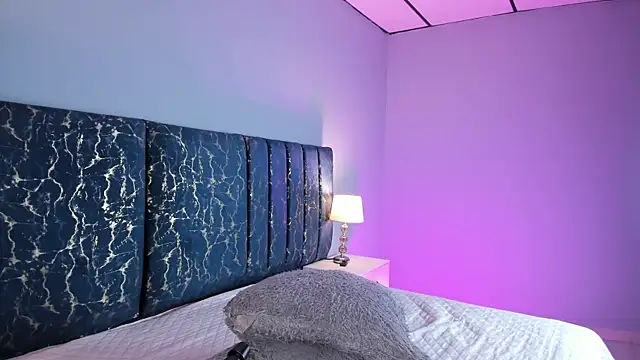 kathy bakerr online show from September 8, 8:08 pm