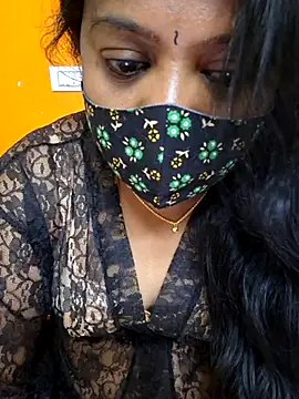 Snapshot of kanikasree chatting on February 17, 2:48 pm kanikasree online show from February 17, 2:48 pm