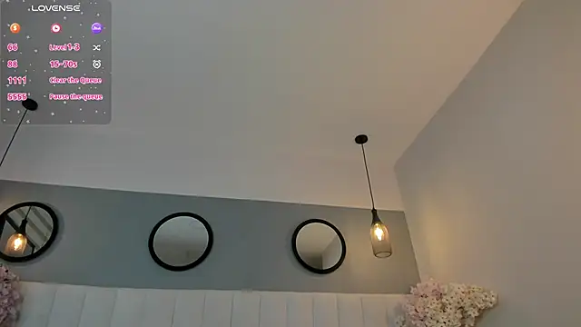 chelsea bolton  online show from February 10, 1:04 pm