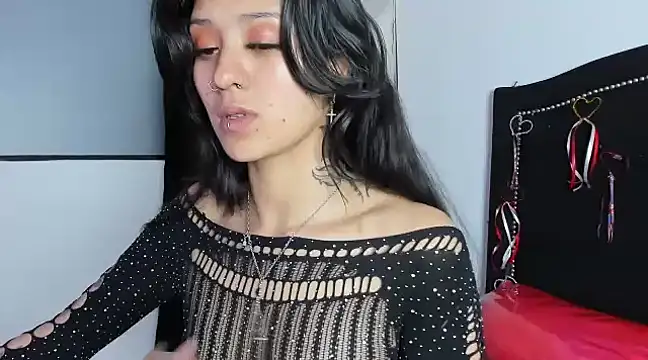 Cleo Hott online show from February 20, 6:17 am