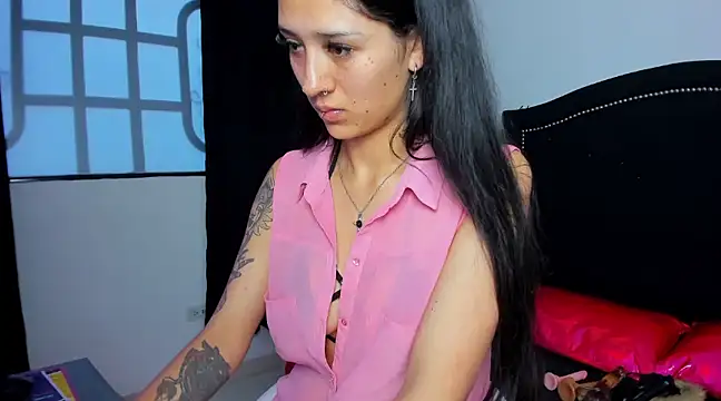 Cleo Hott online show from February 21, 10:59 pm