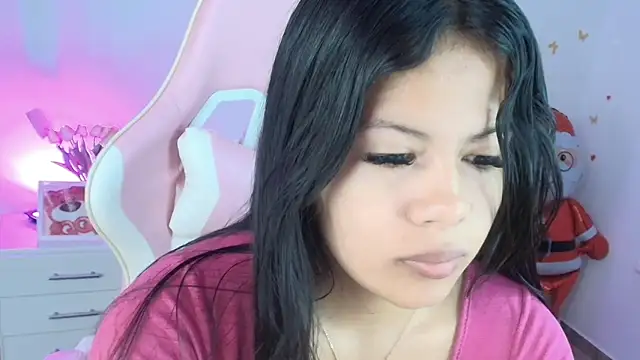 sweet dania  online show from February 19, 10:33 am