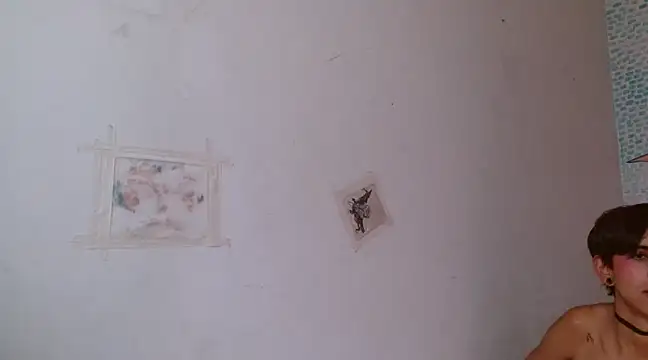 boysLittle online show from February 6, 3:09 pm