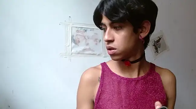 boysLittle online show from February 14, 1:29 pm