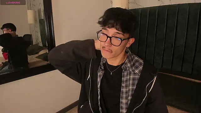 tim  fox online show from March 21, 11:26 am