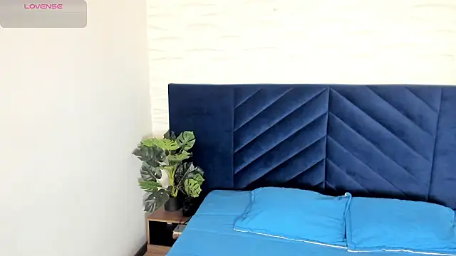 tim  fox online show from March 26, 12:00 pm