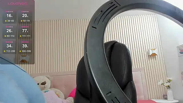 Luceroooo online show from March 18, 12:25 pm