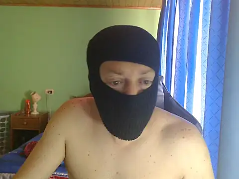 Snapshot of superfollador chatting on October 21, 10:32 pm superfollador online show from October 21, 10:32 pm