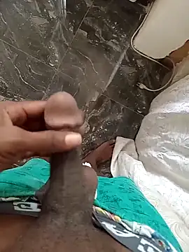 Snapshot of mario0212 chatting on October 1, 1:17 pm mario0212 online show from October 1, 1:17 pm