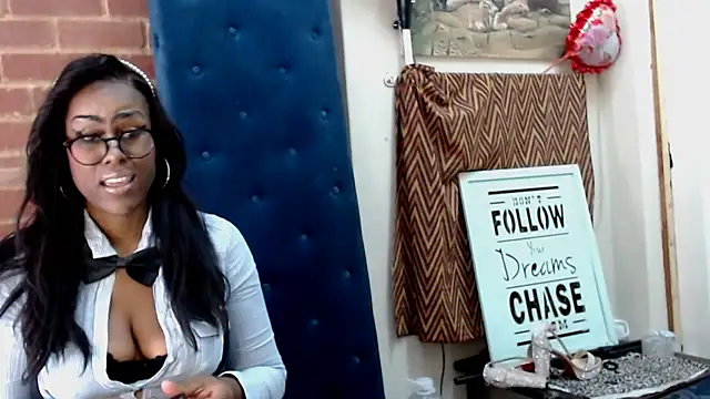 PEBBLES365 online show from March 9, 11:47 am