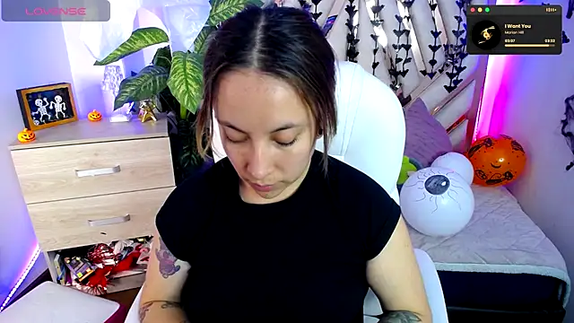 NyxAndria 1 online show from November 3, 10:32 pm