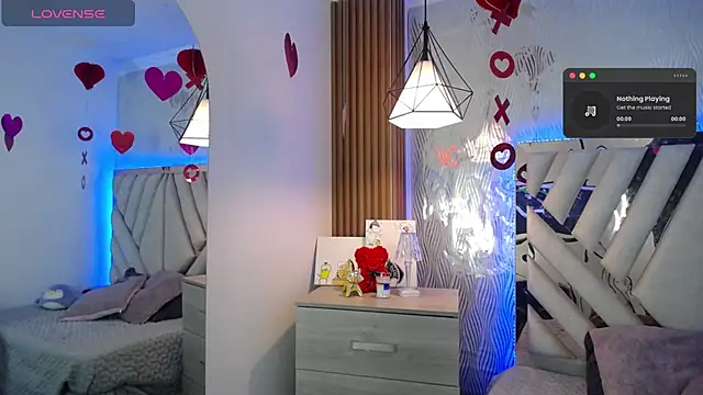 NyxAndria 1 online show from April 14, 2:17 am