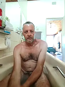 itsmeyes69 online show from January 31, 8:11 am