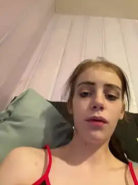 Snapshot of VioletxBlue chatting on January 17, 10:34 pm VioletxBlue online show from January 17, 10:34 pm