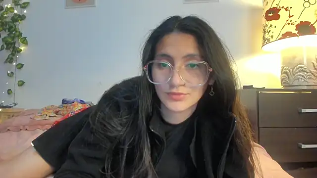 Snapshot of lemtosh chatting on October 30, 12:34 am lemtosh online show from October 30, 12:34 am