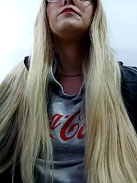 SussanHottye1  online show from January 19, 10:28 am