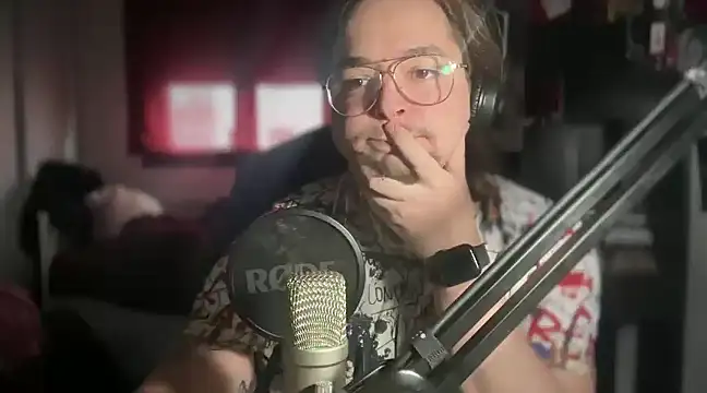 Snapshot of vittote chatting on February 12, 4:44 pm vittote online show from February 12, 4:44 pm