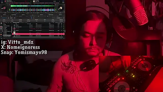 Snapshot of vittote chatting on February 17, 2:31 am vittote online show from February 17, 2:31 am