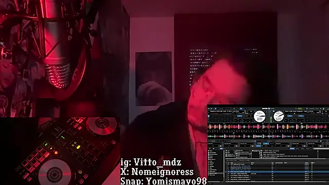 Snapshot of vittote chatting on February 20, 2:35 pm vittote online show from February 20, 2:35 pm