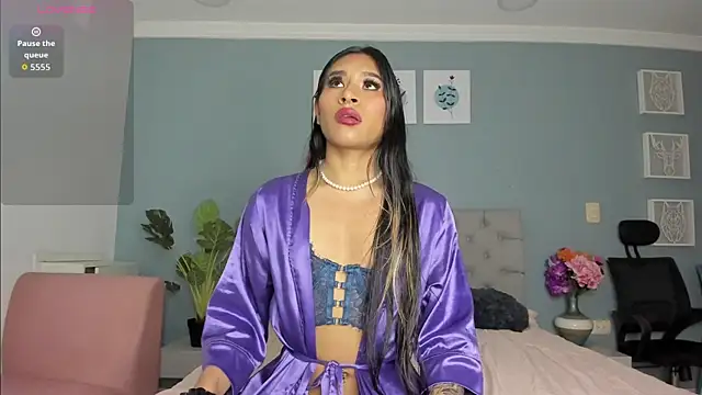 Snapshot of Camerun_n_Damian chatting on October 1, 1:33 am Camerun n Damian online show from October 1, 1:33 am