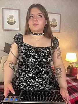 Veronica simons online show from March 23, 8:35 pm