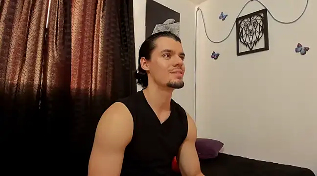 Snapshot of maxi_styles chatting on January 12, 10:12 pm maxi styles online show from January 12, 10:12 pm