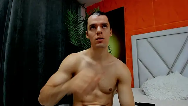 Snapshot of maxi_styles chatting on February 27, 11:32 am maxi styles online show from February 27, 11:32 am