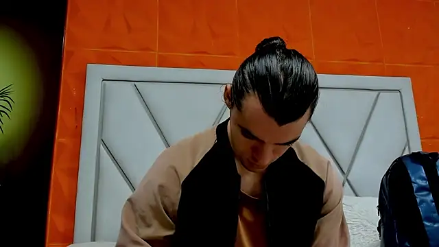 Snapshot of maxi_styles chatting on February 28, 11:22 am maxi styles online show from February 28, 11:22 am