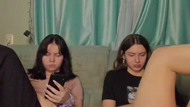 honey love honeyy online show from January 20, 2:46 pm