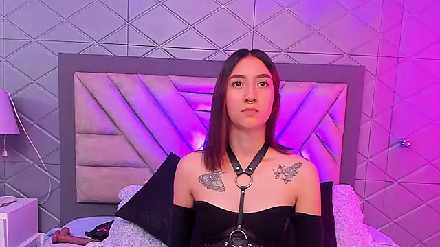 Snapshot of MeganPresleyy chatting on January 20, 4:23 pm MeganPresleyy online show from January 20, 4:23 pm