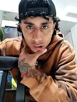 Saweetieyblacksnake online show from October 8, 4:10 am