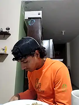 Saweetieyblacksnake online show from October 17, 5:10 am