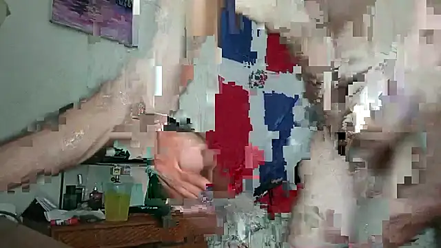 Snapshot of BaByArM81 chatting on October 4, 8:40 pm BaByArM81 online show from October 4, 8:40 pm